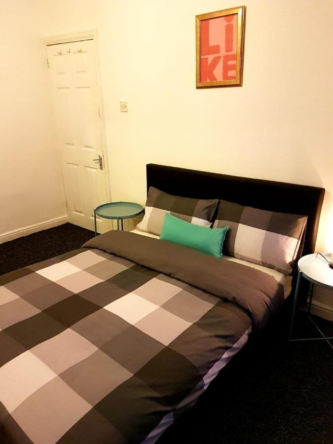 Bed and Breakfast Budget House In Gants Hill Ilford Exterior foto